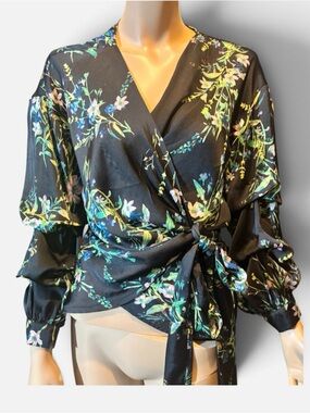 Buffalo David Bitton Black Floral Tie-Front Blouse cache coeur